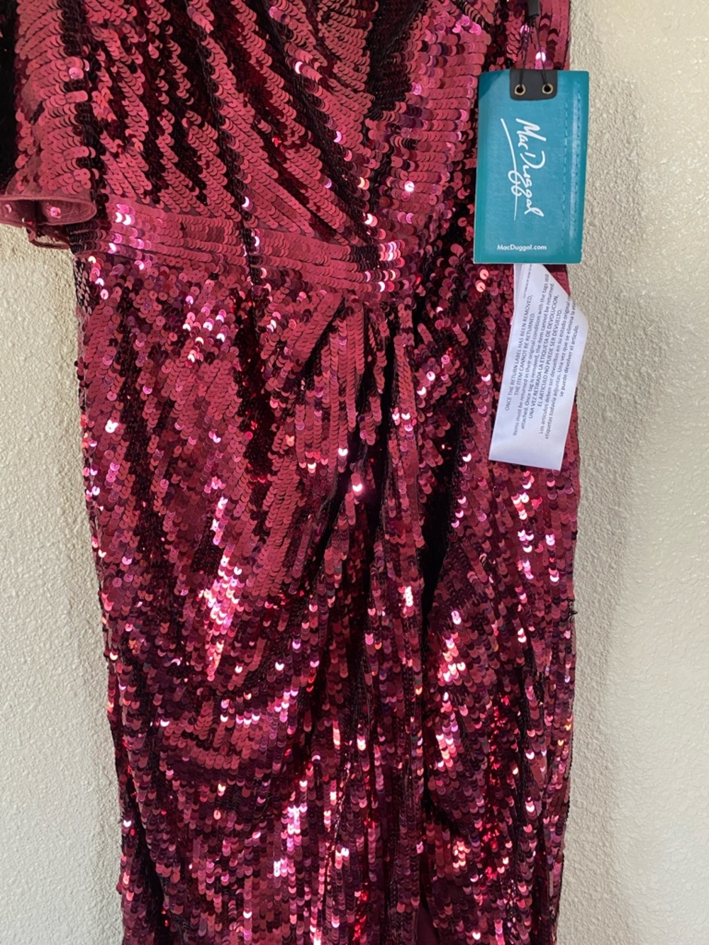 NWT Mac Duggal Red Bell Sleeve One Shoulder Sequined Gown 93540 Size 10 - Picture 7 of 16